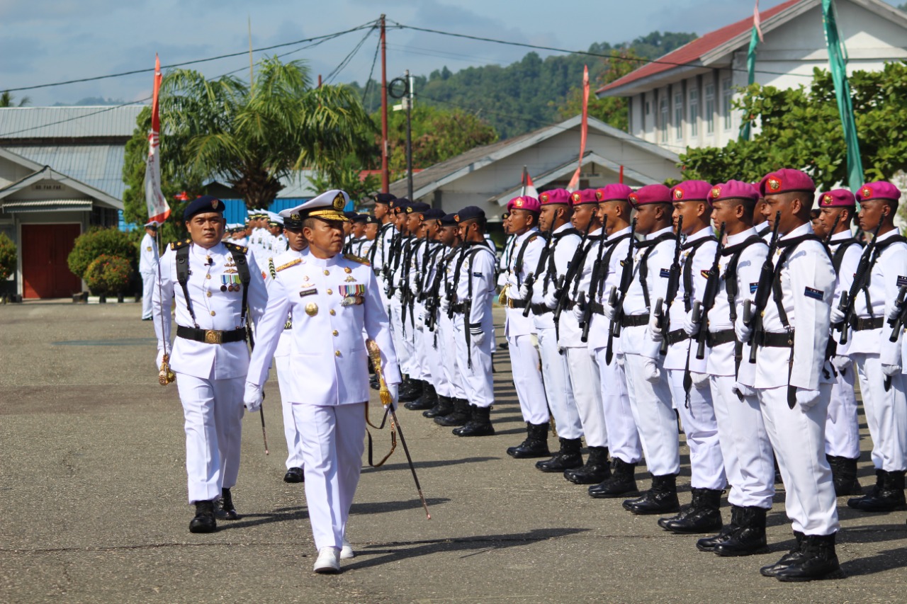 PERSONEL YONMARHANLAN X JAYAPURA IKUTI UPACARA DAN TASYAKURAN HUT KE-77 ...