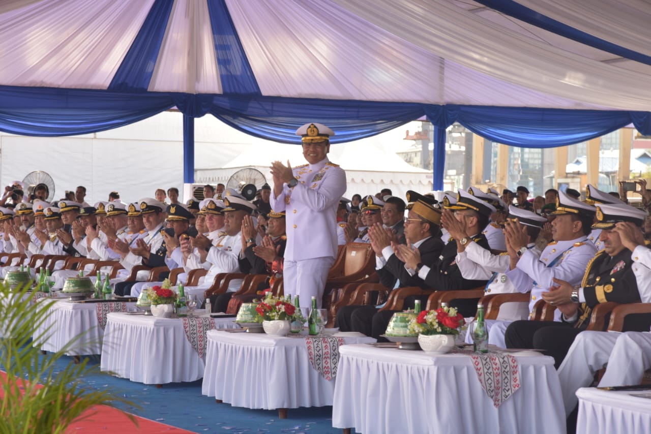 Genderang Suling Dan Drum Corps Gita Jala Taruna Aal Meriahkan Mnek