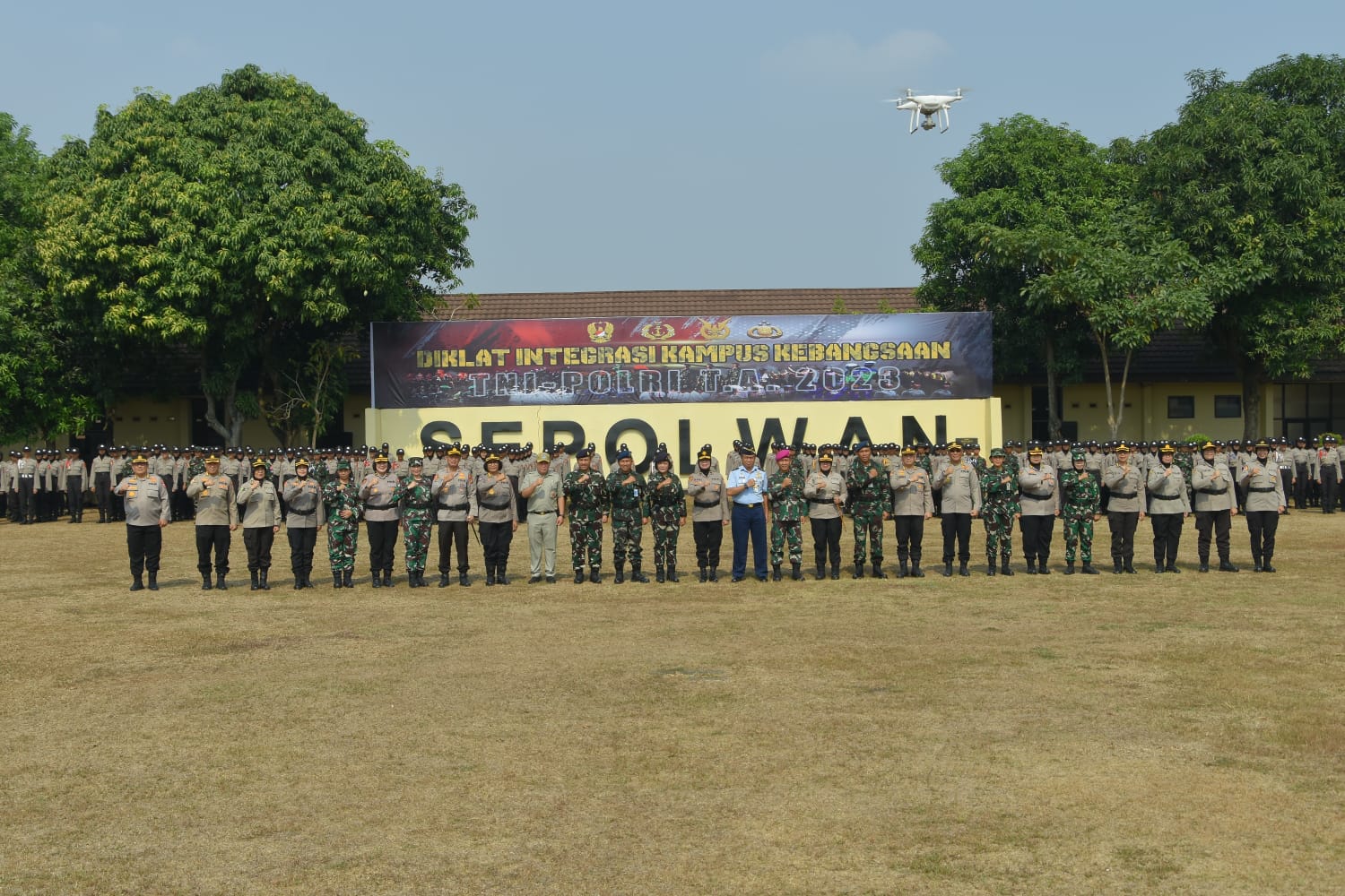 Pererat Soliditas Dan Sinergitas Tni Polri Siswa Dikmaba Wanita Tni Al